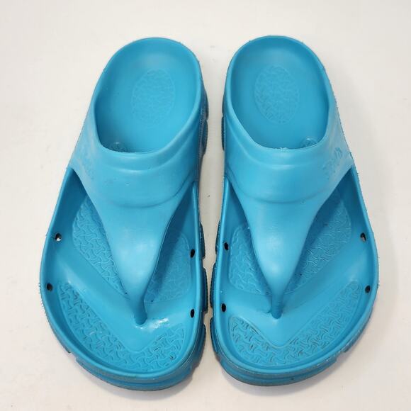 Birkis Caribbean Blue Plastic Thong Sandals Size 36 US 5 Slip On Outdoor Shoes - Picture 2 of 9